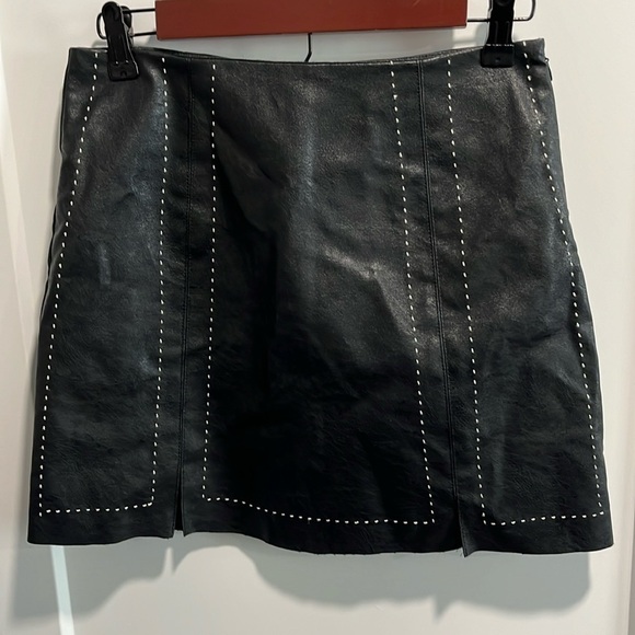 Altar’d State Black Faux Leather Mini Skirt Small EUC - Picture 1 of 9